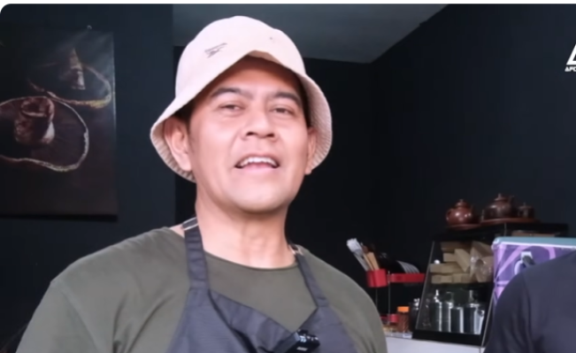 Aris Kurniawan pemain laga di Indosiar, jualan tahu bakso (Youtube)